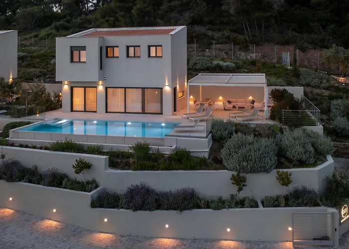 Olive Grove Suites - Villas With Private Pool And Garden
