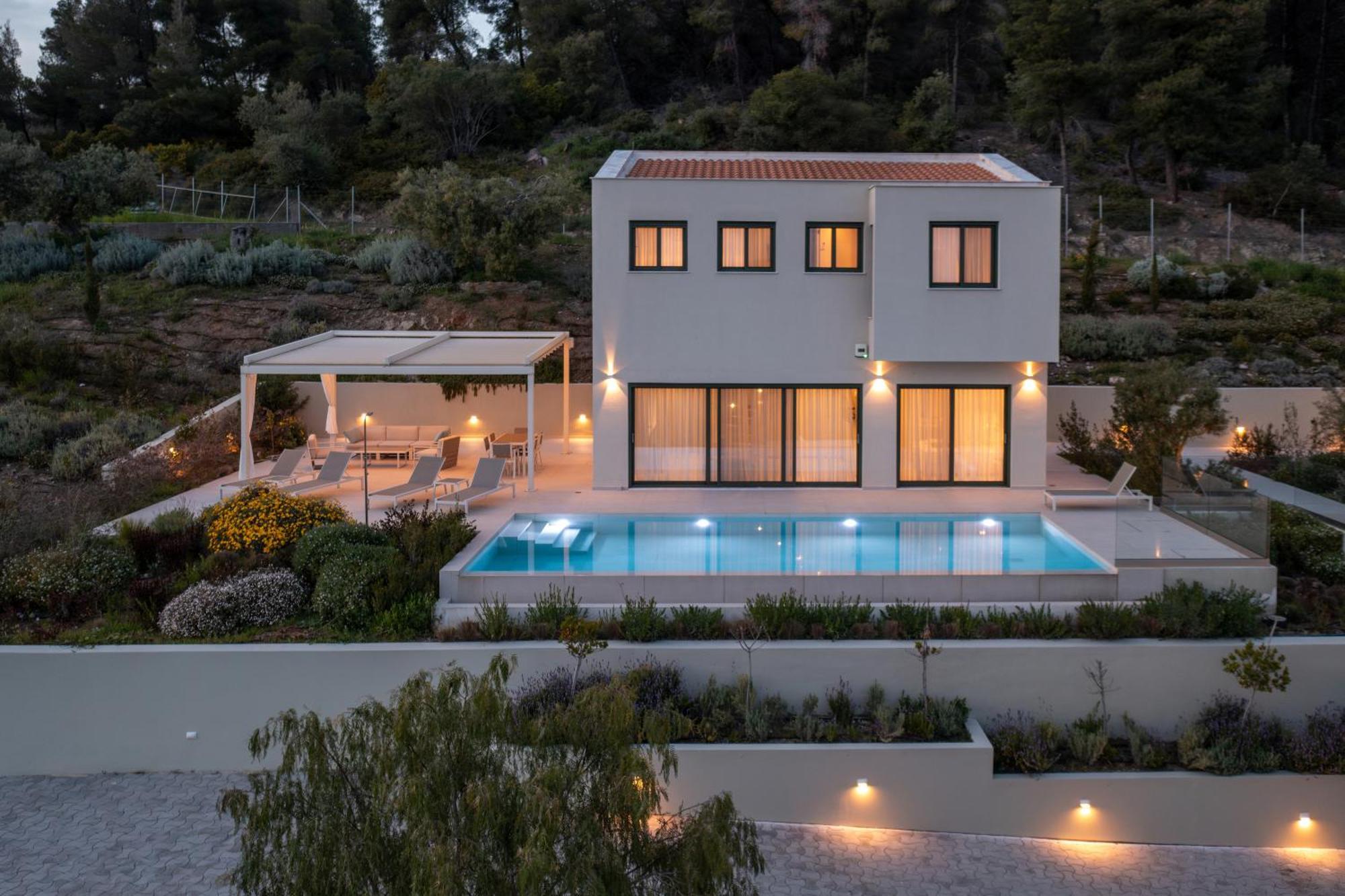 Olive Grove - With Private Pool And Garden וילה